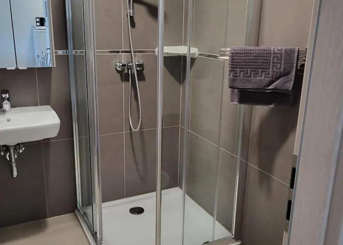 Vitorlas שיופוק